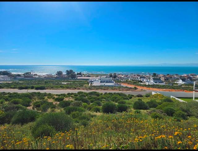 LAND FOR SALE IN ST HELENA VIEWS